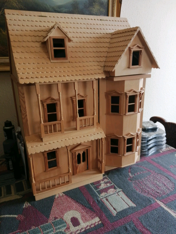 second hand dolls houses